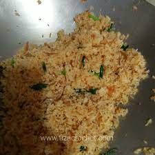 Selain itu, ada cita rasa pedas gurih yang membuatnya semakin nikmat untuk disantap. Resepi Nasi Goreng Udang Kering