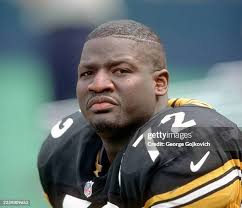 33 New Orleans Saints Wayne Gandy Photos & High Res Pictures