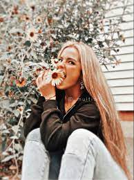 She has gained over 35 million fans on her tiktok account. Addison Rae Aesthetic Photo Aesthetic Girl Rare Photos