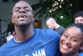 Megan Finch's Instagram, Twitter & Facebook