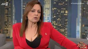 Θα δεις», της έλεγε ο πατέρας της. Elenh Karakash H Sygklonistikh E3omologhsh Ths Rizws Apo Tis Agries Melisses Binteo