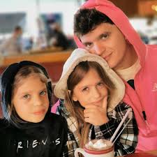 «все лучшее, что с нами. U Vedushego Anatolicha Poyavitsya Tretij Rebenok Iz Za Sobaki Byt Krasivoj I Hudoj Znaj Yua