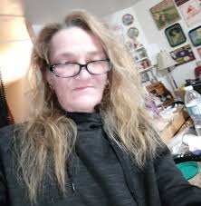 Senior Veteran Artist Shares Cellular Pour Paintings from Yountville,  California