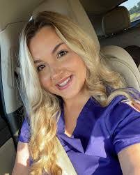 Paige Helfinstine's Instagram, Twitter & Facebook