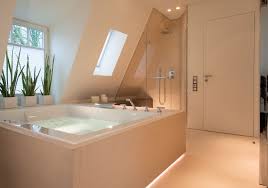 Buchen sie jetzt, um sich ihr günstiges hotelangebot zu sichern! Der Richtige Whirlpool Untergrund In Ihrem Badezimmer Duschmeister De Magazin