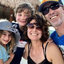 Allison Laplante's Instagram, Twitter & Facebook