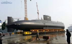 Unit pertama dari kapal selam terbesar di dunia ini ditugaskan pada tahun 1981 dan sampai saat ini masih aktif ditugaskan oleh angkatan laut rusia. Mari Bandingkan Chang Bogo Dengan Kapal Selam Lain Di Dunia Militer Or Id