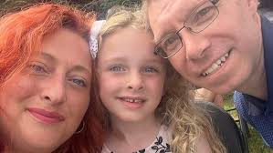 Fundraiser by Erin Rowsell : Help Lisa in her Medical Recovery