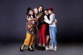 A group of friends launch a babysitting business. Exclusive Meet The Cast Of Netflix S The Baby Sitters Club Who Are The Characters In Netflix S The Baby Sitters Club