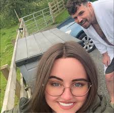 We had a lovely week in Cala D'or last month and we are 100% coming back  next year 👏👏 The only downside we encountered was taxis! (Not airport  transfers they were great)