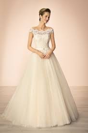 Maybe you would like to learn more about one of these? Langes Brautkleid Mit Glitzertull The One Mode Bosckens Brautkleid Langes Brautkleid Kleid Hochzeit