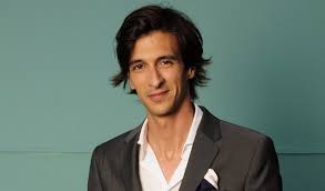 Последние твиты от bruno nogueira (@corpodormente). Bruno Nogueira O Bicho Da Criatividade Extra Rtp