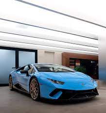 Light Blue Bull Lamborghini Huracan Performante Blue Lamborghini Sports Cars Luxury Best Luxury Cars