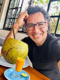 This Saturday 8-9:30am I'm running an online info session about our  Bhakti/Tantra Study Group. Dm me for the link to join us.