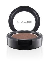 This vampire makeup tutorial has more cute vibes than scary ones (just the way i like my costumes) and it's super easy to master, so tbh, there's no need to practice your look way in advance. Vampire Inspired Halloween Makeup Ideas Teen Vogue