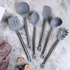 It accentuates the blue hint that the cabinets have. 6 Piece Set Black Kitchen Decor Grey With Brushed Black Stainless Steel Cooking Utensils Grey Cooking Utensils Silicone Cooking Utensils For Modern Cooking And Serving Cooking Spoons Cooking Utensils Fcteutonia05 De