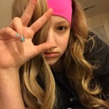 Victoria Ledbetter's Instagram, Twitter & Facebook