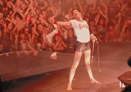 Freddie Mercury The Great Pretender A Life In Pictures Photos Freddie Mercury As You Ve Never Seen Him Queen Freddie Mercury Freddie Mercury Death Freddie Mercury