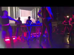 Frtyfve.lnk.to/4ba81dbsbrand new merch march 2021: Todrick Nails Hair Hips Heels Attention Live Choreography By El Kim Dragqueen Youtube