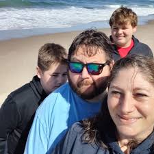 Fundraiser by Kelly and Cass : Help Support The Haynes Family