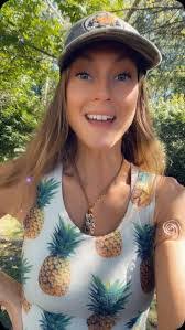 Stacy Sparks's Instagram, Twitter & Facebook