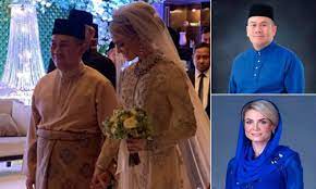 The groom's full name is tengku muhammad faris petra ibni tengku ismail petra. Crown Prince Of Malaysia Tengku Muhammad Faiz Petra 45 Marries Swedish Beauty 32 Daily Mail Online