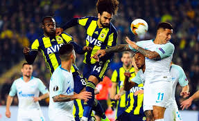 Süper lig'in ikinci yarısına iyi başlayan ancak kayserispor mağlubiyeti ile morali bozulan fenerbahçe uefa avrupa ligi son 32 turu ilk maçında rusya'nın zenit. Fenerbahce Zenit E Kadikoy U Dar Etti