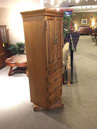 Bedroom furniture by ashley homestore create the restful retreat you deserve with ashley bedroom furniture and decor. Arbek Bedroom Furniture Furniture Bedroom Decor Modern Bedroom Accessories Bedroom Furniture