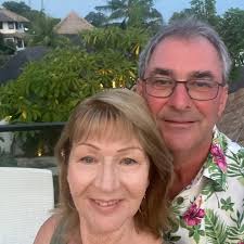 Hello lovely people, we are arriving in Denpasar next week for 3 weeks of  fun and booked a much awaited detour to NL for 5 nights. Has anyone taken a  helicopter for