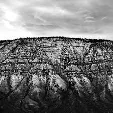 Yellowstone National Park Snow Showers Have Been Sprinkling Yellowstone With Termination Dust An Alaskan Term For The First Light Snows That Signal The Beginning Of Winter In This Photo Termination Dust Highlights