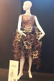Robe L Alchimie De La Nature Salon Du Chocolat Le Salon Du Chocolat Chocolat Robe
