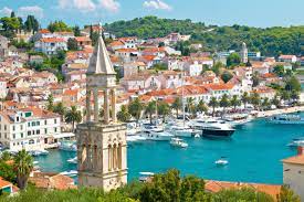 When autocomplete results are available use up and down arrows to review and enter to select. Morar Na Croacia Melhores Cidades Visto E Custo De Vida