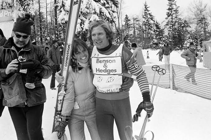 Claudine Longet, singer and actor at center of a notorious manslaughter  trial, dies at 84 | The Seattle Times