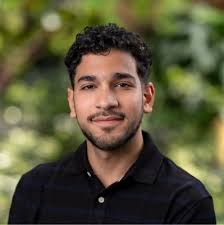 I'm happy to share that I'm starting a new position as a Business  Ambassador at the University of Illinois Chicago-College of Business  Administration!