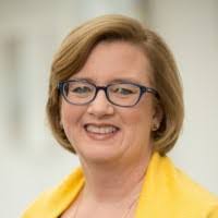 Liz Meade's Instagram, Twitter & Facebook