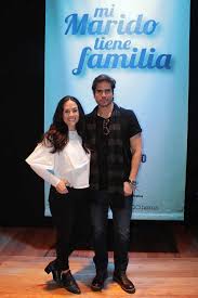 El galán colombiano, que ha protagonizado exitosas telenovelas como corazón indomable (2013) y la gata (2014), nunca se ha dejado ver públicamente en compañía de una mujer. Teresa Daniel Arenas