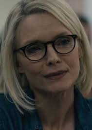 Fan Casting Michelle Pfeiffer as Dr. Emily Appleton-Gates in National  Treasure (2022-2025)