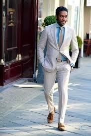 Check spelling or type a new query. Comment Porter Un Costume Beige Avec Des Mocassins A Pampilles Marron 82 Tenues Et Looks Lookastic France