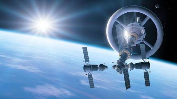 The rise and fall of artificial gravity