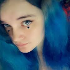 Selena Sullivan (@selenasullivan1)