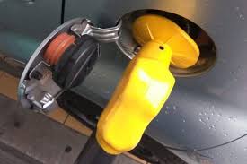 Cara nak periksa seakan sama seperti minyak enjin. Tahukahanda Penutup Tangki Ada Penyangkut Kenapa Perlu Letak Atas Bumbung