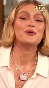 Gigi Hadid e Bella Hadid no The Drew Barrymore Show