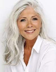 Beautiful Hairstyles For Women Over 50 Long Hair Fashion Blog Over50fashion2017 Long Gray Hair Short White Hair Grey Hair Over 50