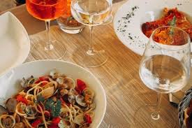 Restaurants In Venice 20 Top Choices From Food Critics Travelers And Locals Food Critic Food Five Course Meal