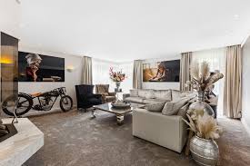 We did not find results for: Peter Gillis Zet Zijn Iconische Villa In Neerpelt In De Etalage Pure Luxe