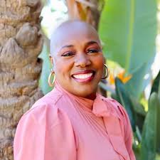 CarolynSims,MS على X: "I had the pleasure to meet Sarah Rhoads former Navy  fighter pilot now Director of Amazon Air at Amazon during the unveiling of  the Valor Prime Air airplane. #GirlPower @