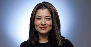 Esmeralda Bermudez 03 Receives Nahj S Si Se Puede Award Usc Annenberg School For Communication And Journalism
