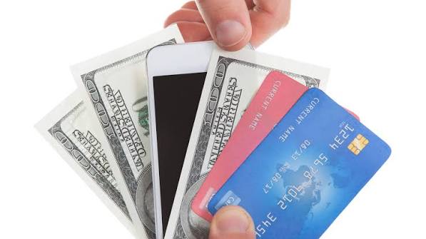 Consejos para ahorrar comprando en línea - Skandia Colombia