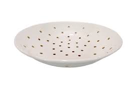 Assiette Faisselle A Fromage Ancienne En Ceramique Blanche Digoin Art Populaire Vintage France Vintagefr Decorative Bowls Decor Home Decor