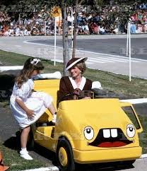 Diana Princess Of Wales Visiting Deca Shepparton 16 October 1985 Princess Diana Wedding Princess Diana Lady Diana
